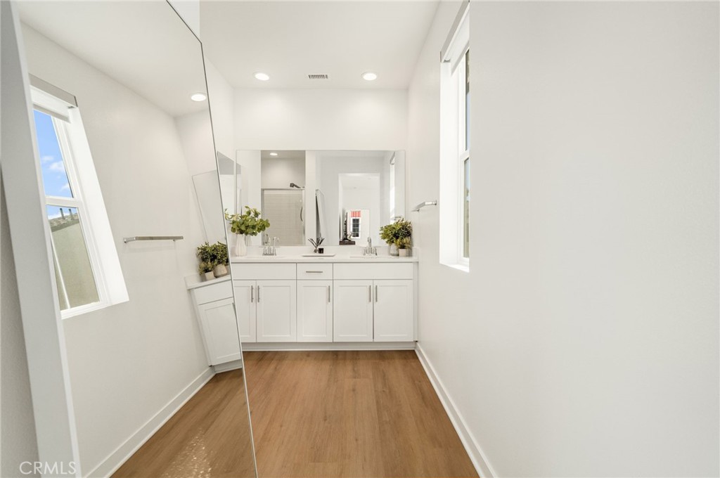 4446 S Forsyth Paseo
