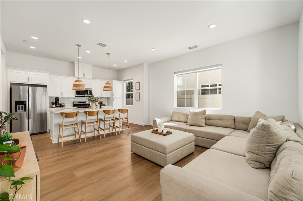 4446 S Forsyth Paseo