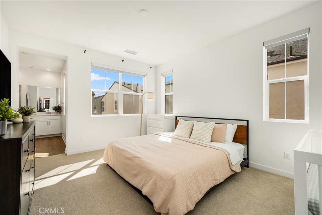 4446 S Forsyth Paseo