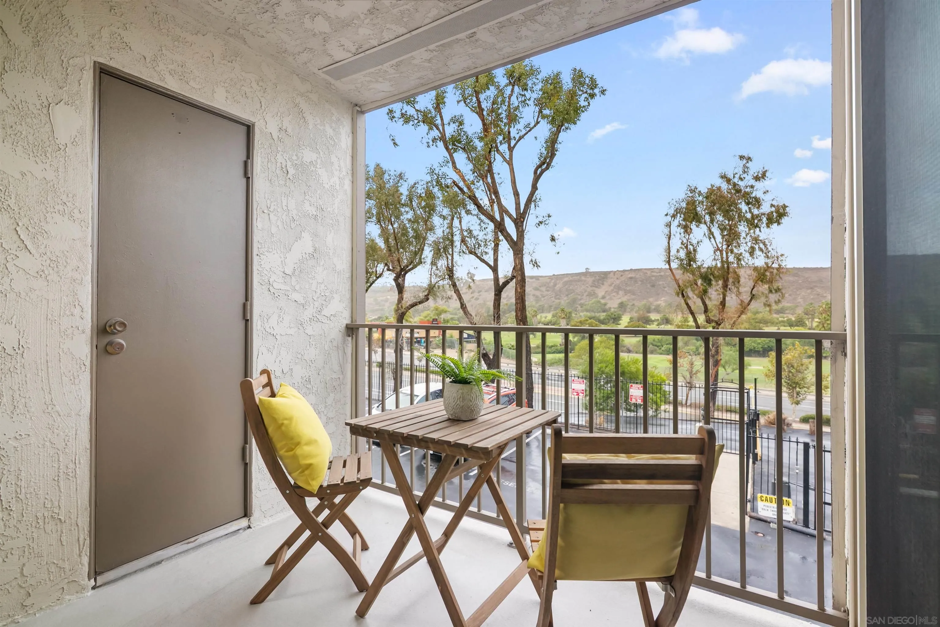 6675 Mission Gorge Rd Unit B104