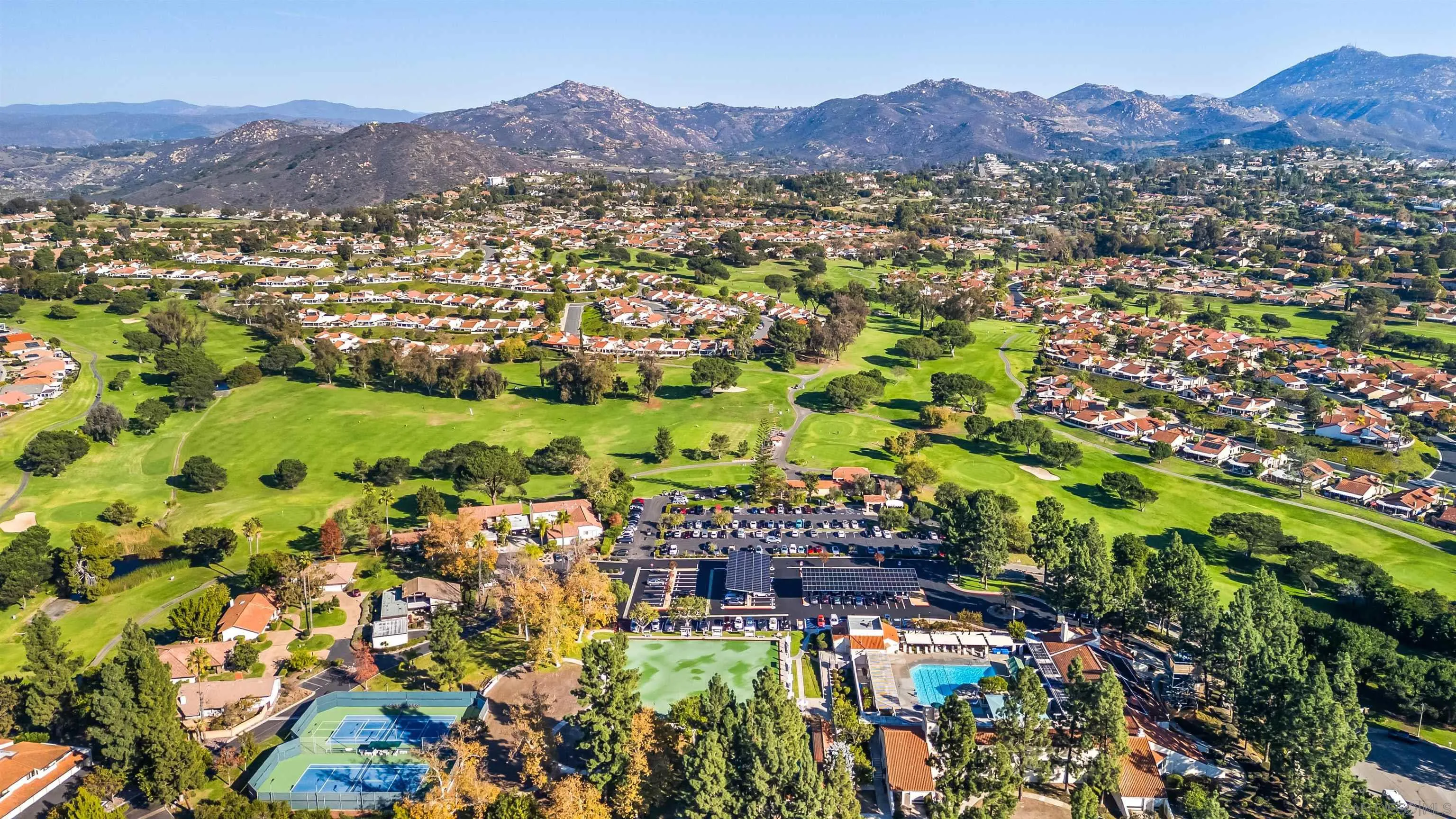 18113 Calle Estepona