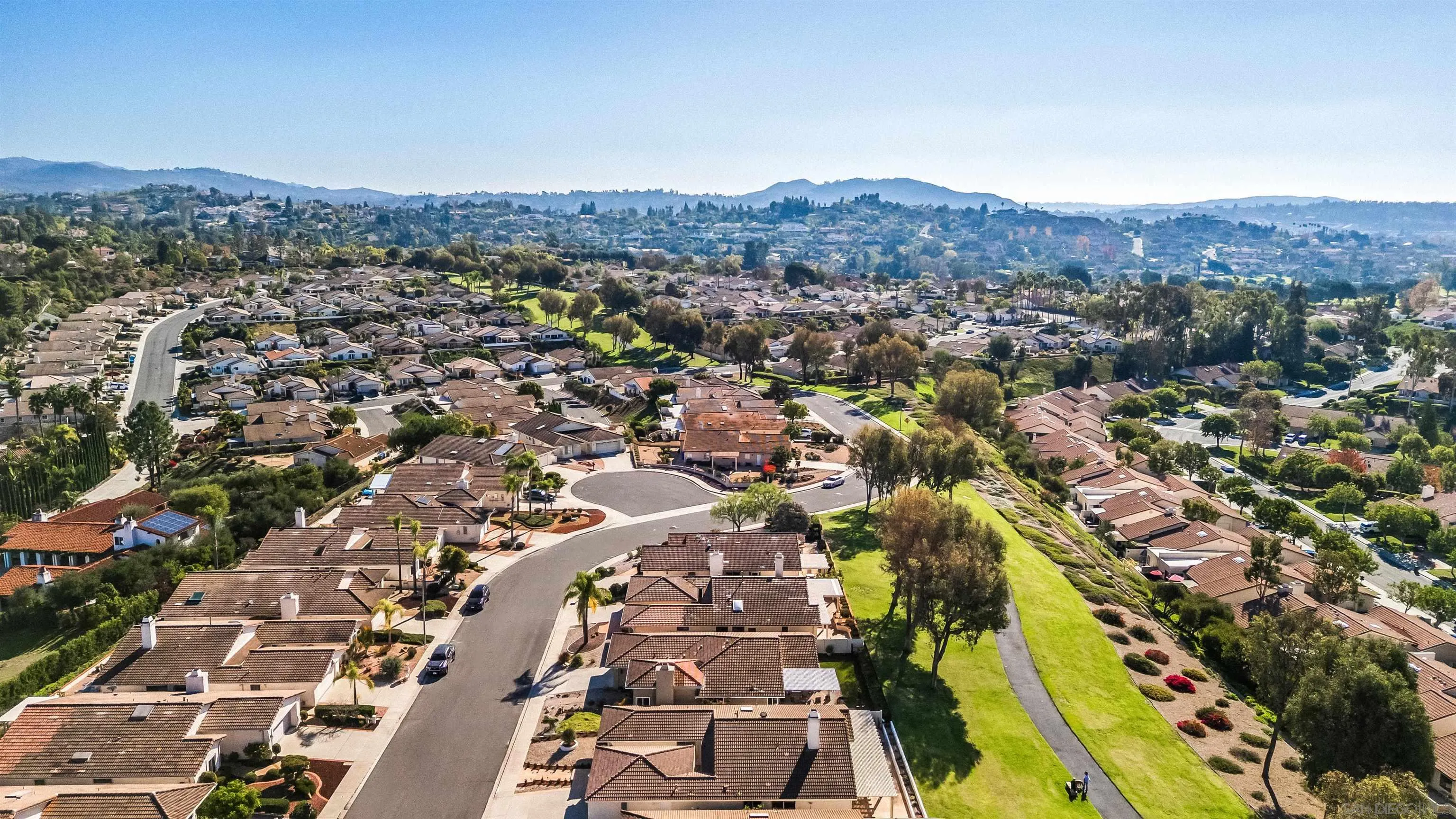 18113 Calle Estepona