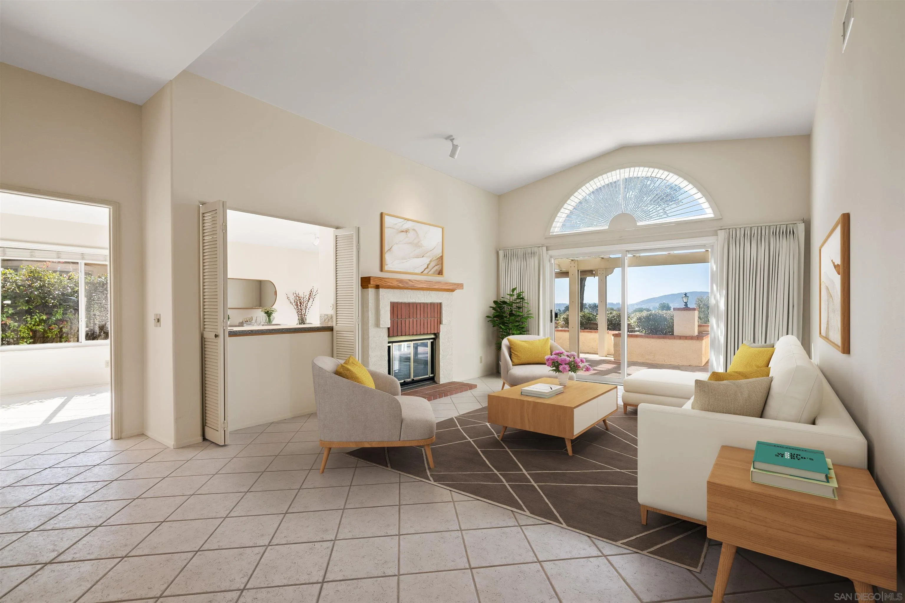 18113 Calle Estepona