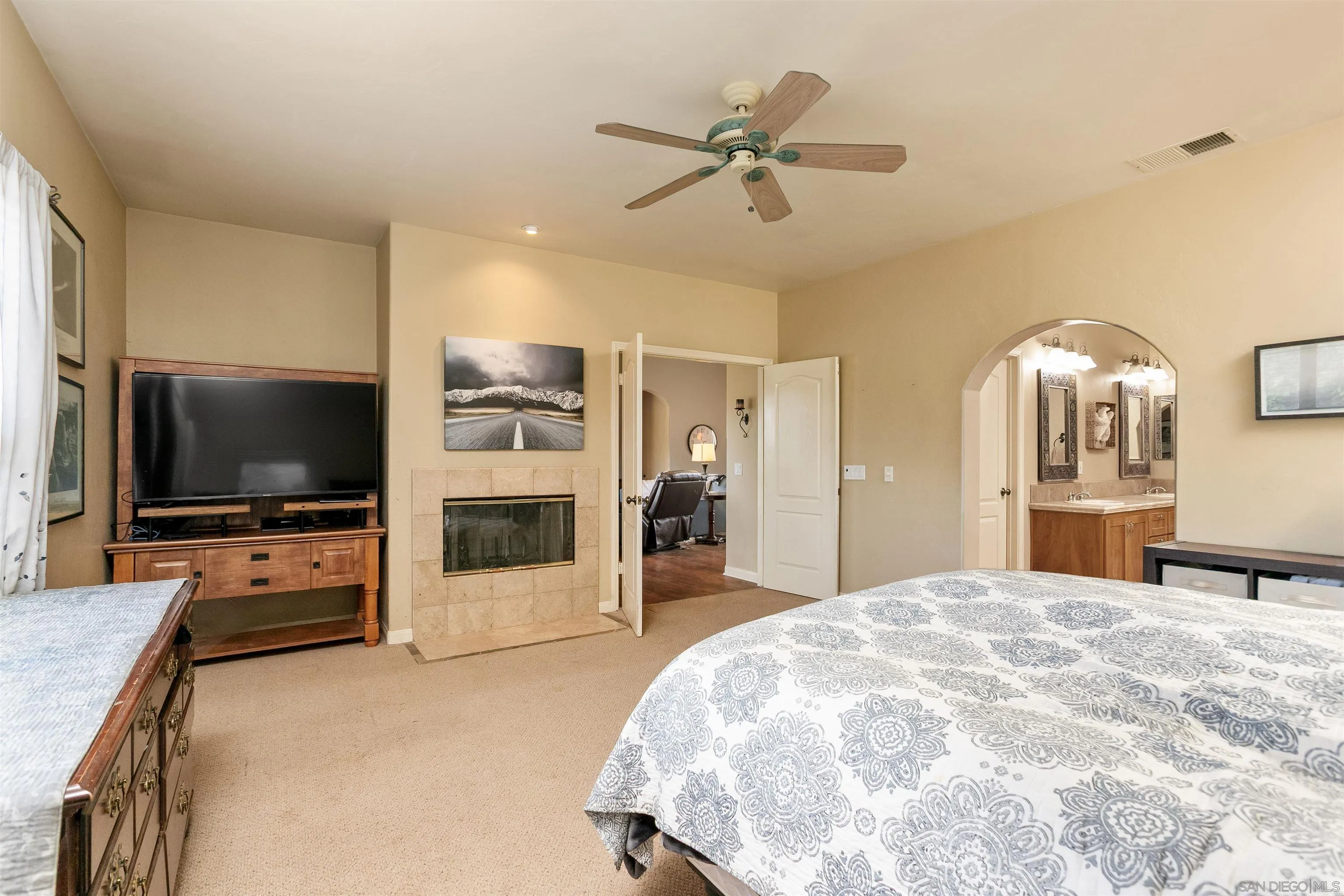 15336 Mesa Estates Ct