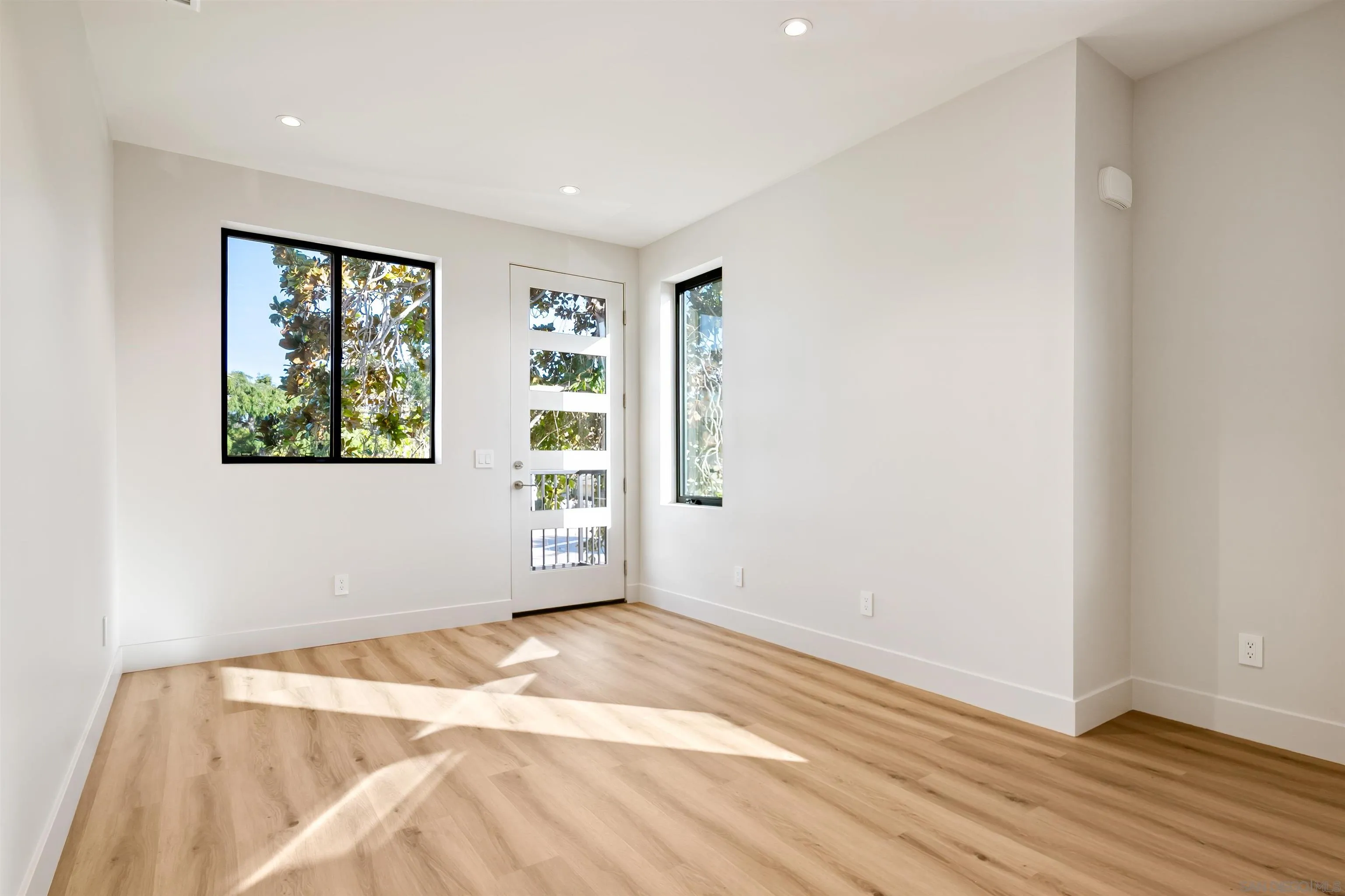 8168 Paseo Del Ocaso Unit 2nd Floor Adu