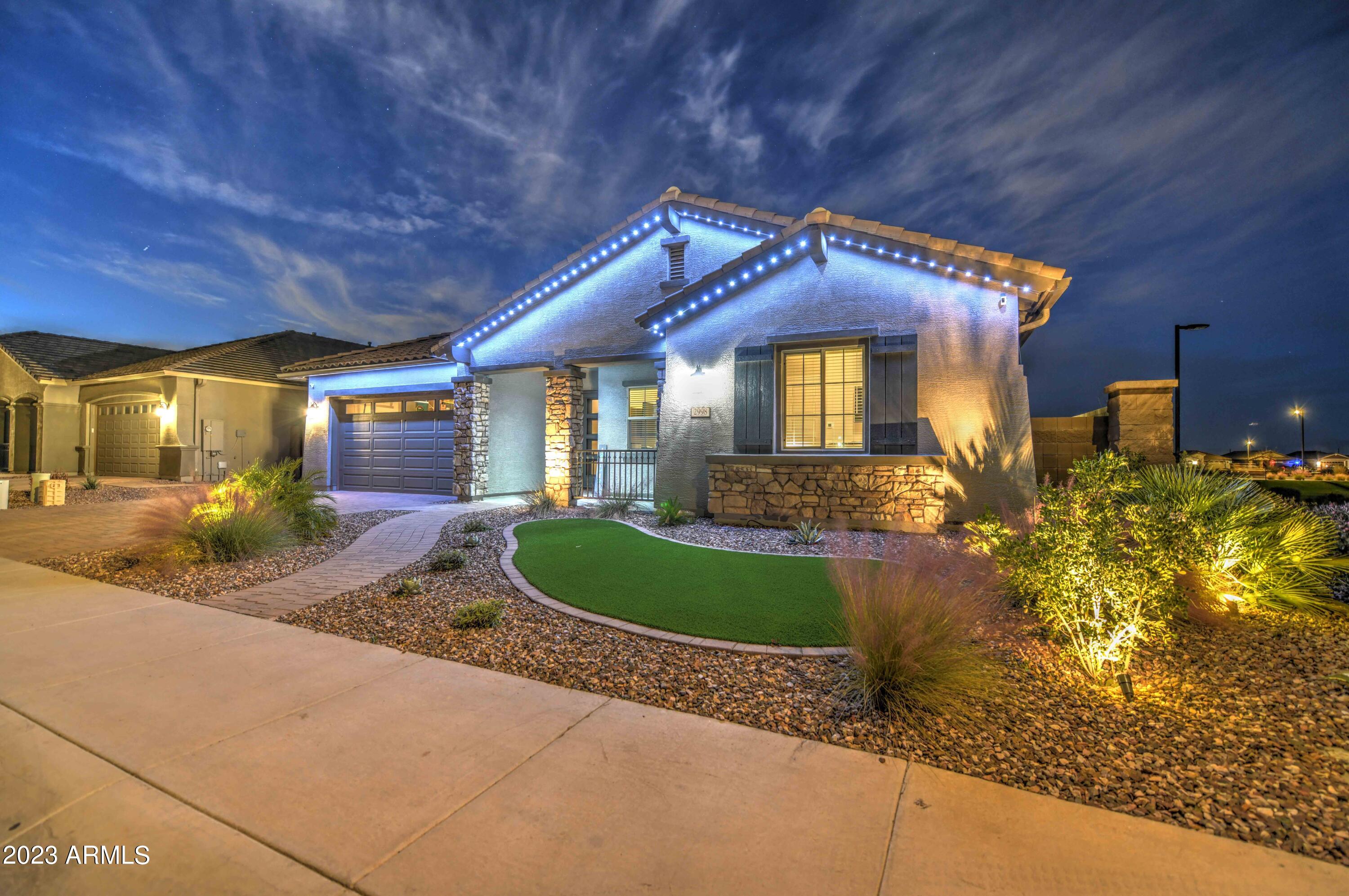 2998 W Horseshoe Drive