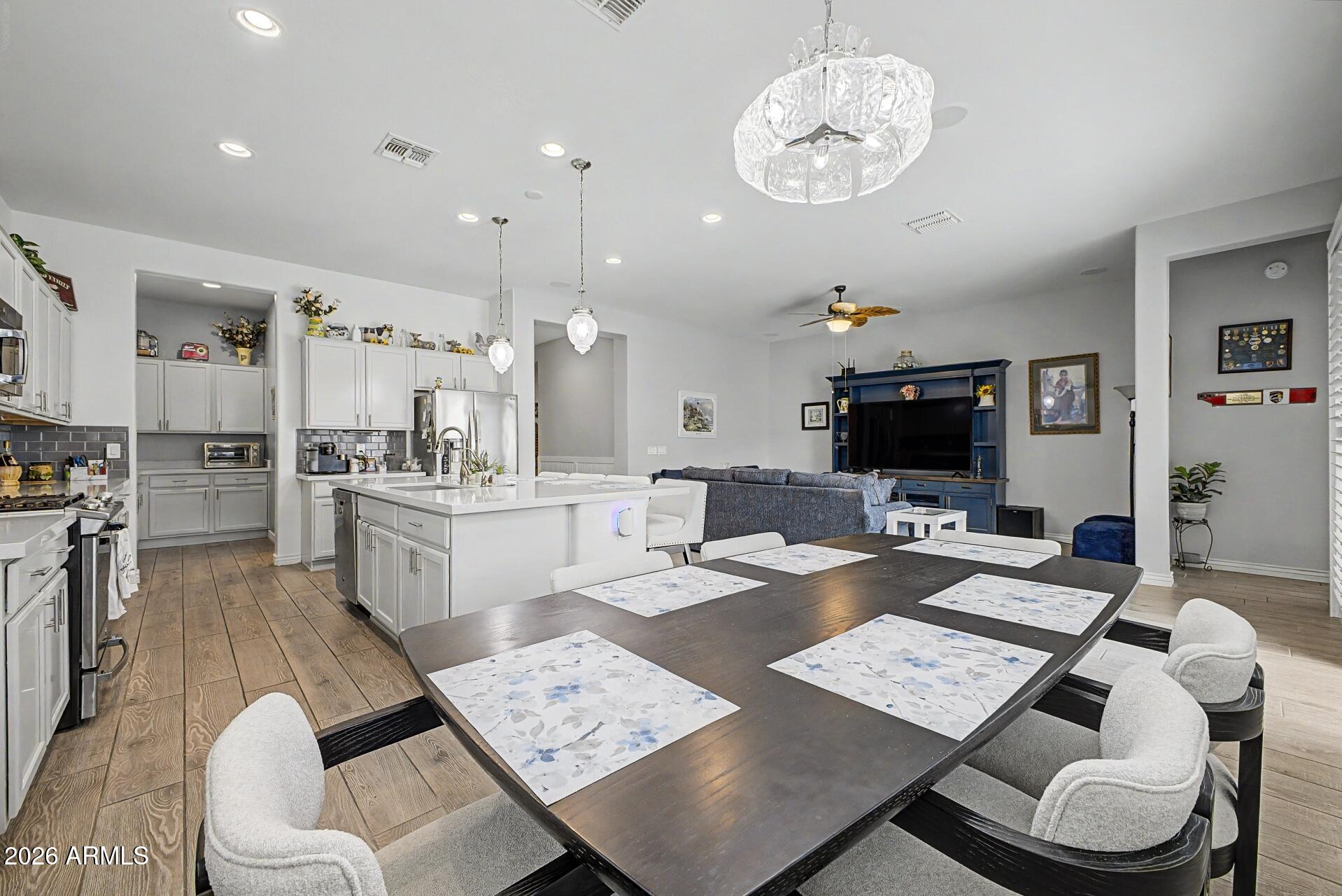 20873 E ARROWHEAD Trail