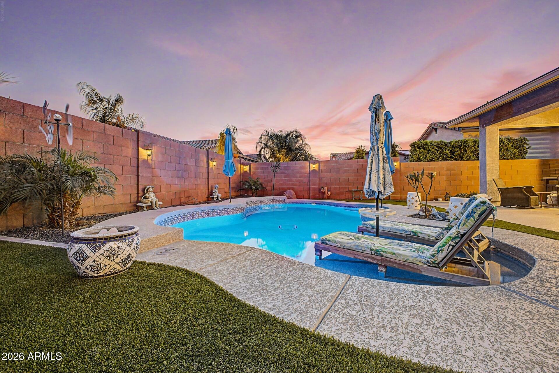 20873 E ARROWHEAD Trail