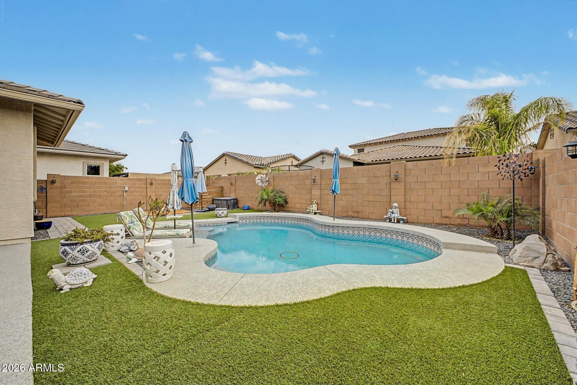 20873 E ARROWHEAD Trail