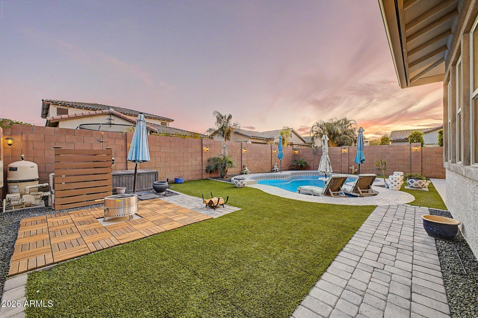 20873 E ARROWHEAD Trail