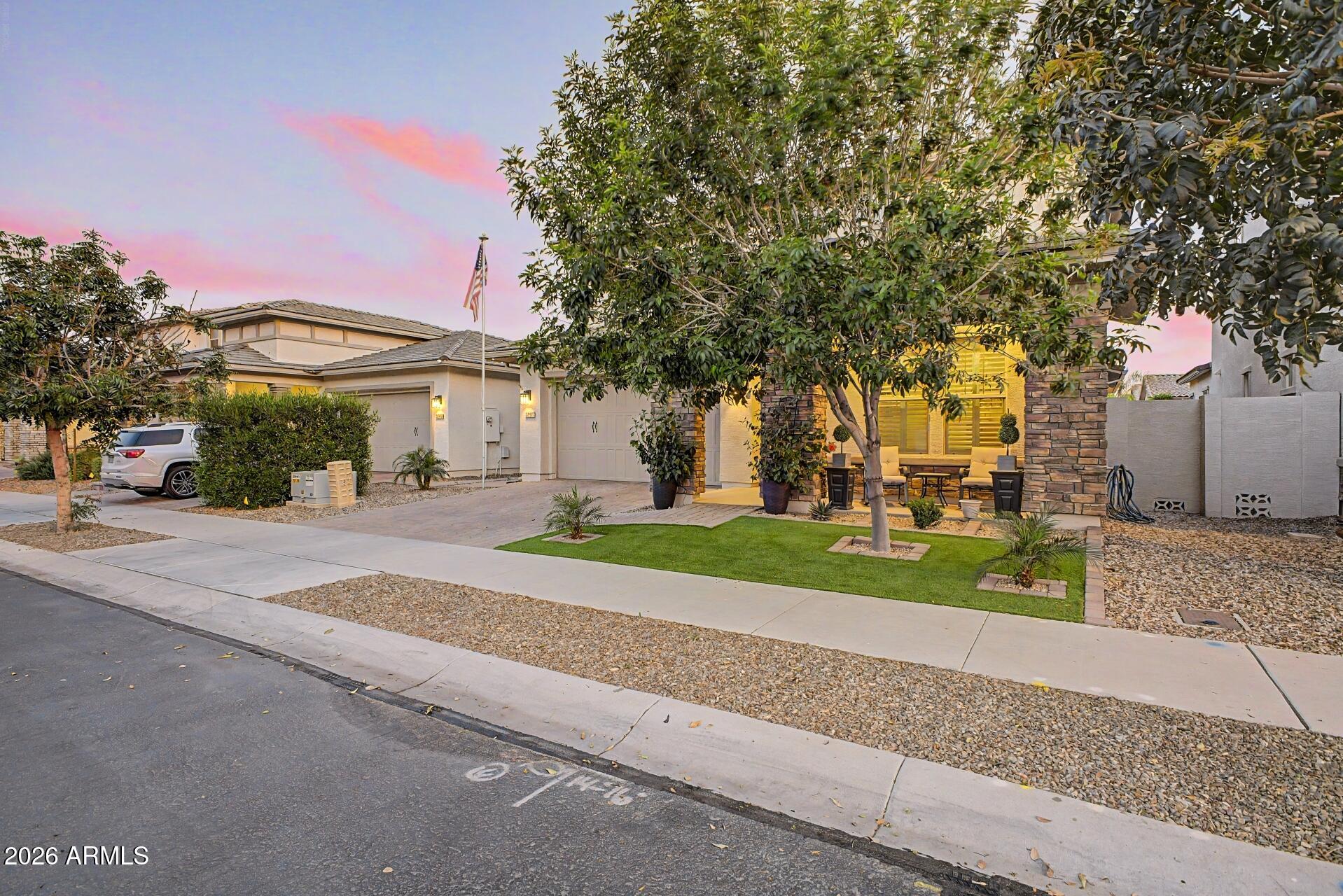 20873 E ARROWHEAD Trail
