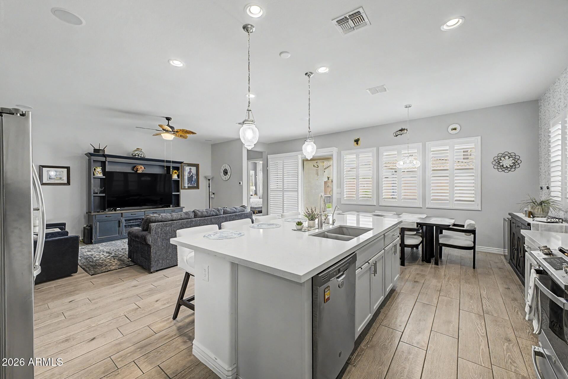 20873 E ARROWHEAD Trail