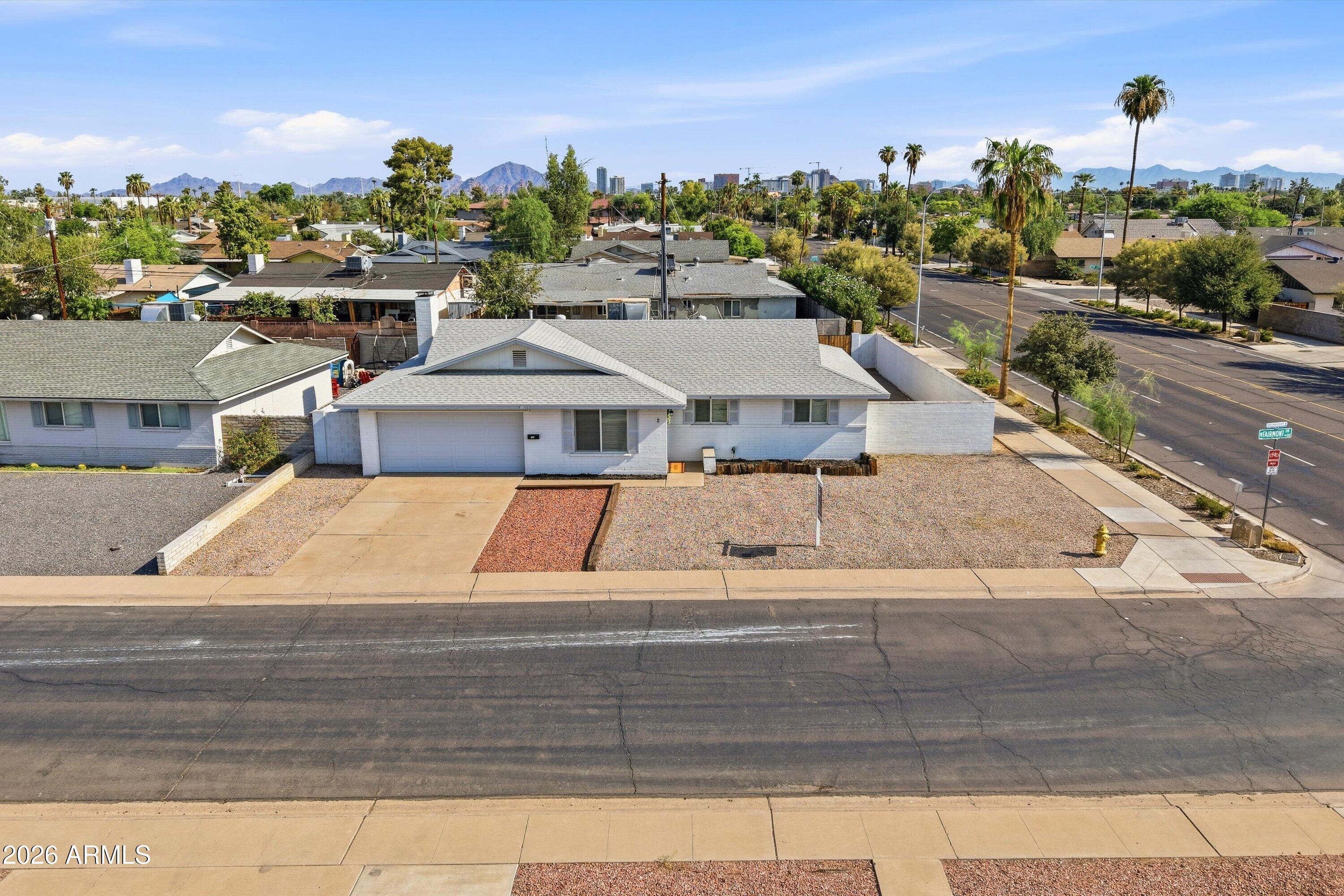 2 W FAIRMONT Drive
