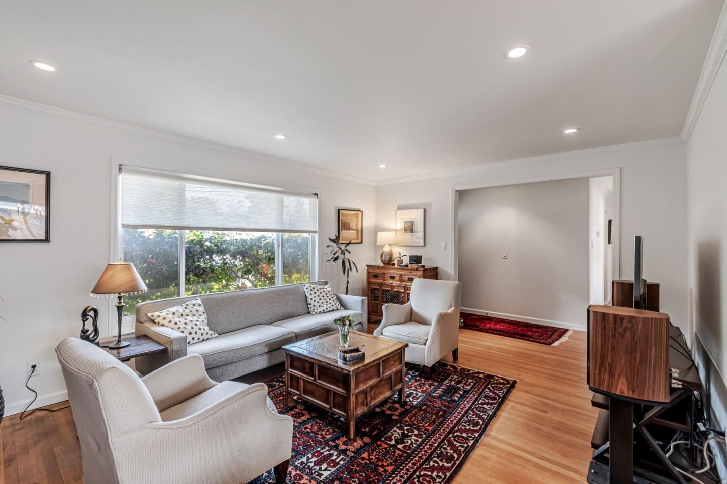 2261 Whitman WAY