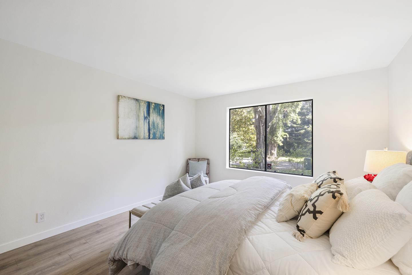 6105 Shelter Creek Lane
