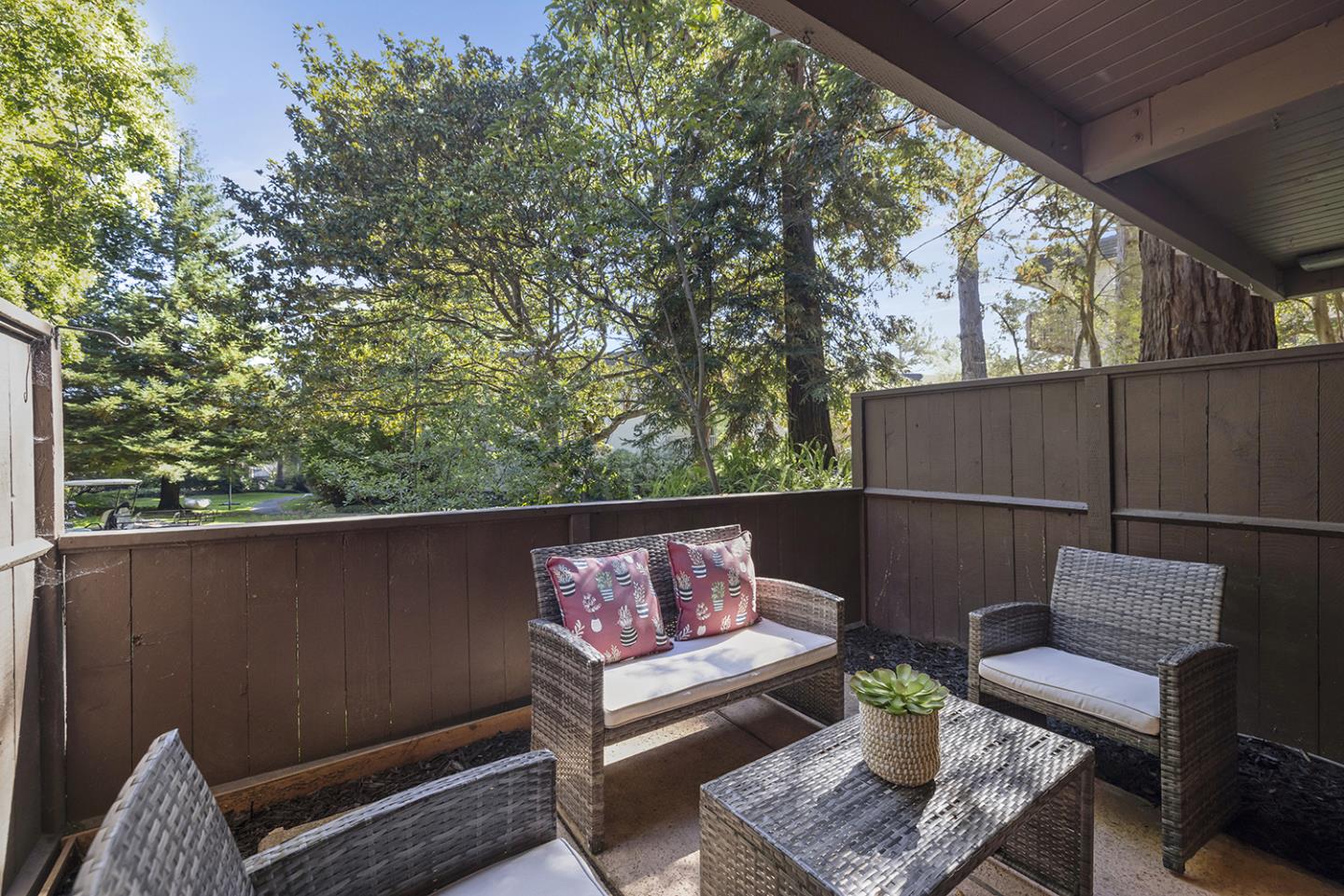 6105 Shelter Creek Lane