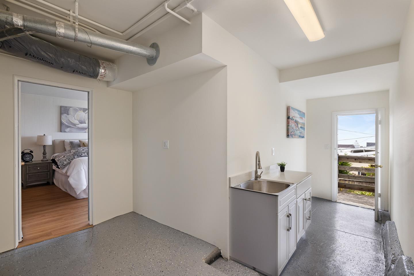 2231 14th AVE