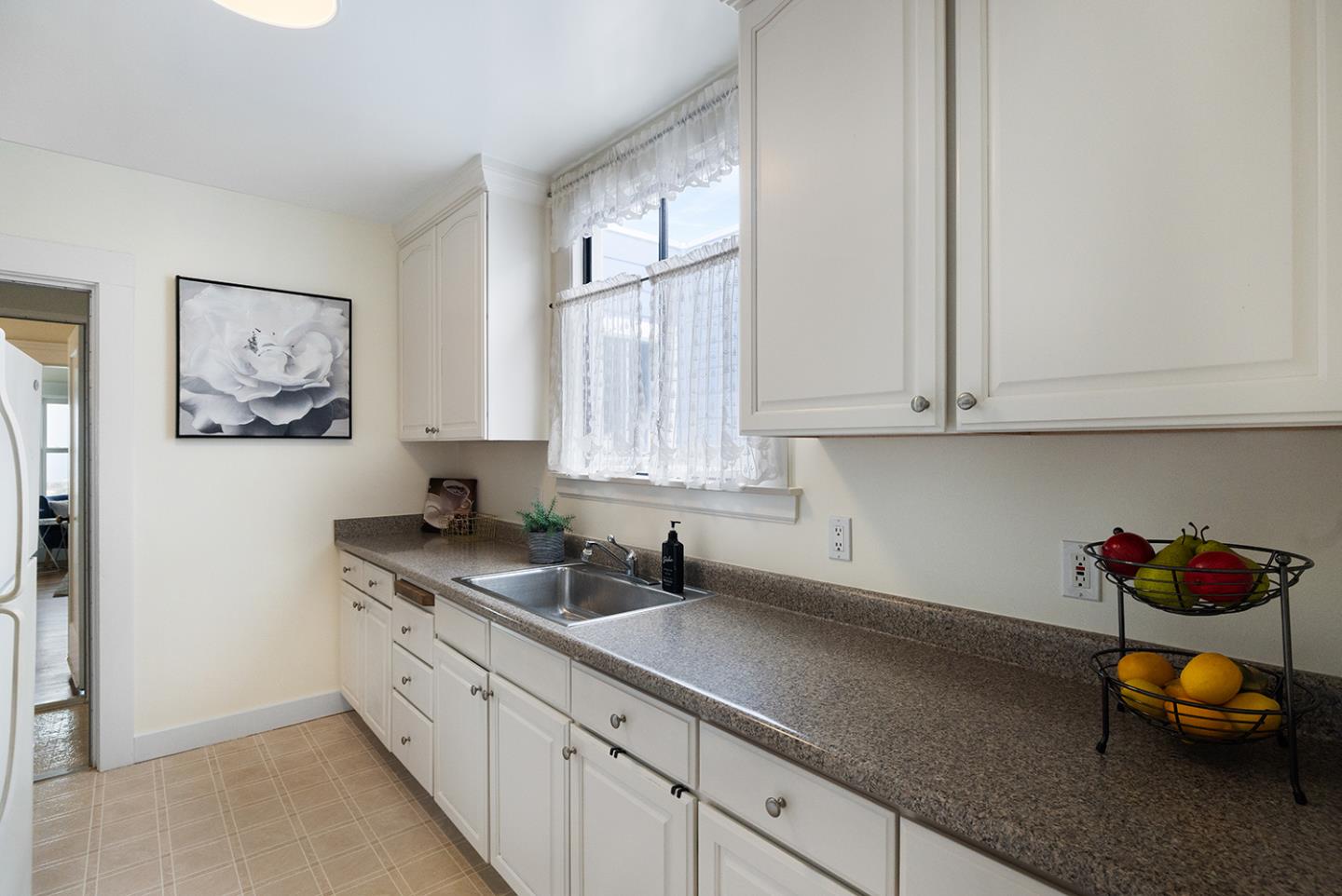 2231 14th AVE