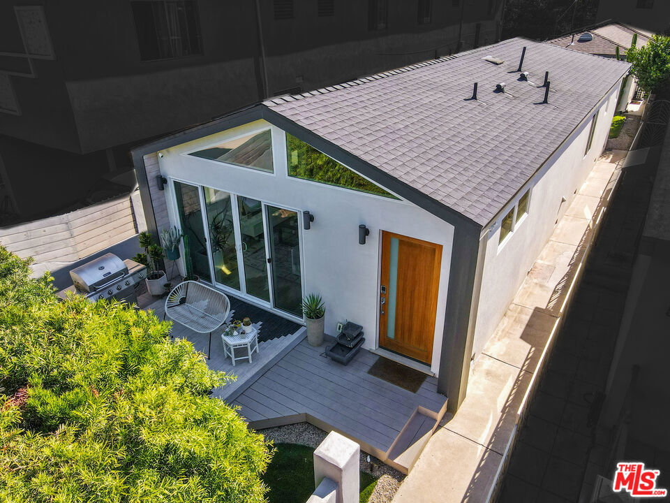 5317 Inglewood Boulevard