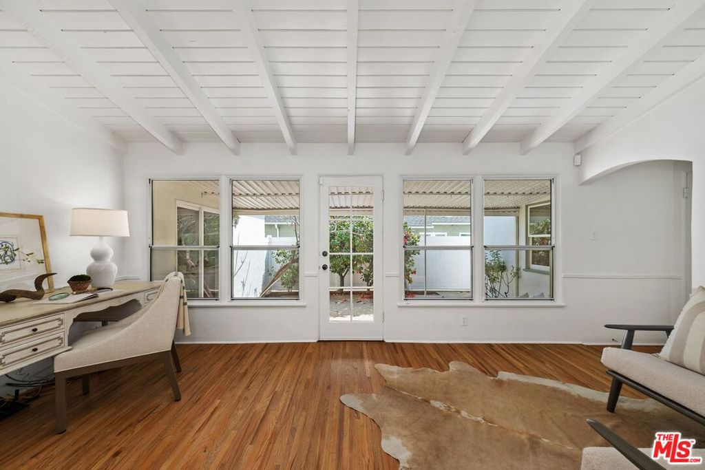 1219 Graynold Avenue