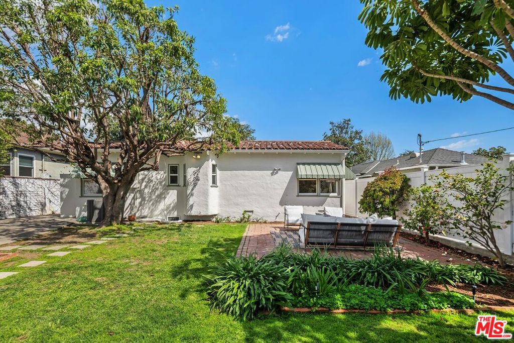 1219 Graynold Avenue