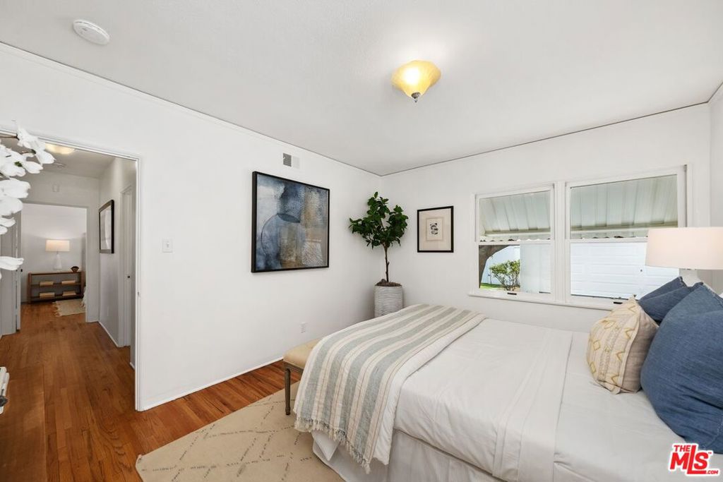 1219 Graynold Avenue