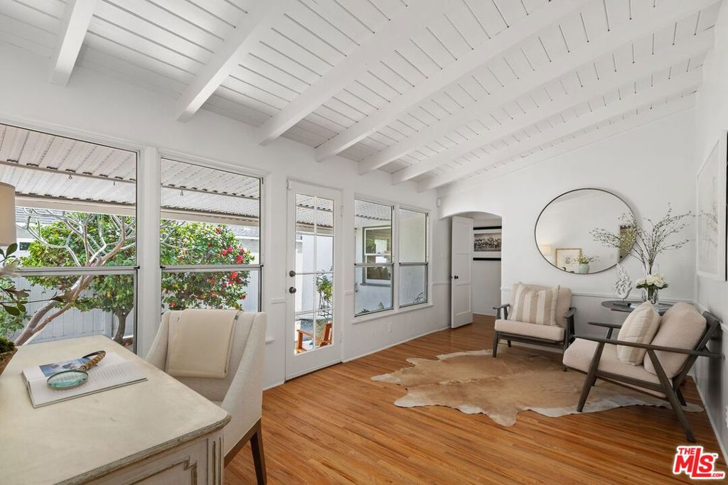 1219 Graynold Avenue