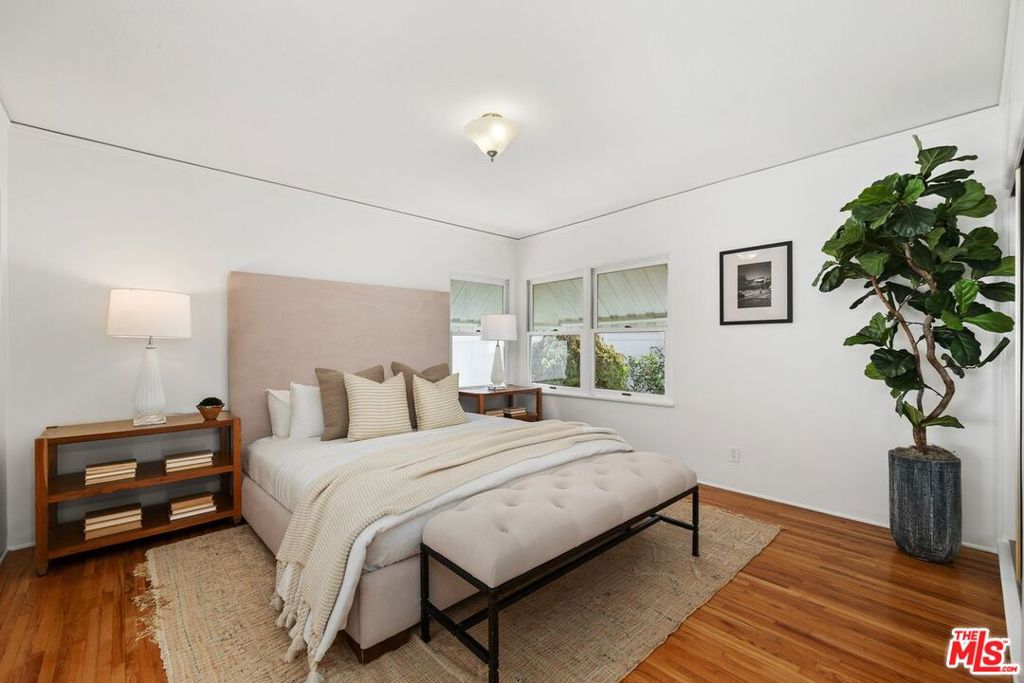 1219 Graynold Avenue