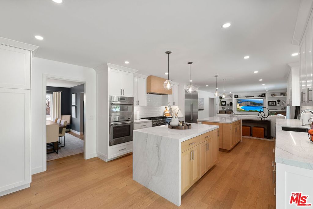 411 Meadowview Drive