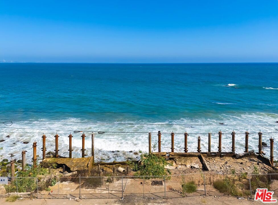 19848 Pacific Coast Highway