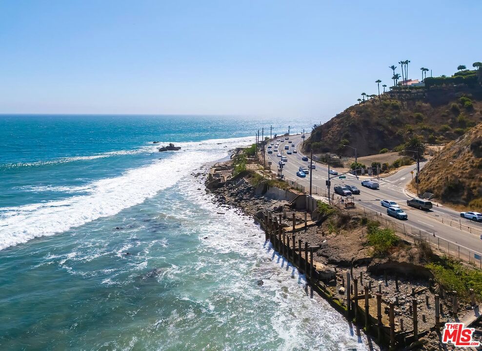 19848 Pacific Coast Highway