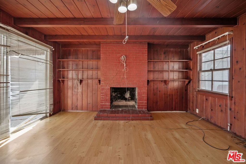 3011 Sentney Avenue