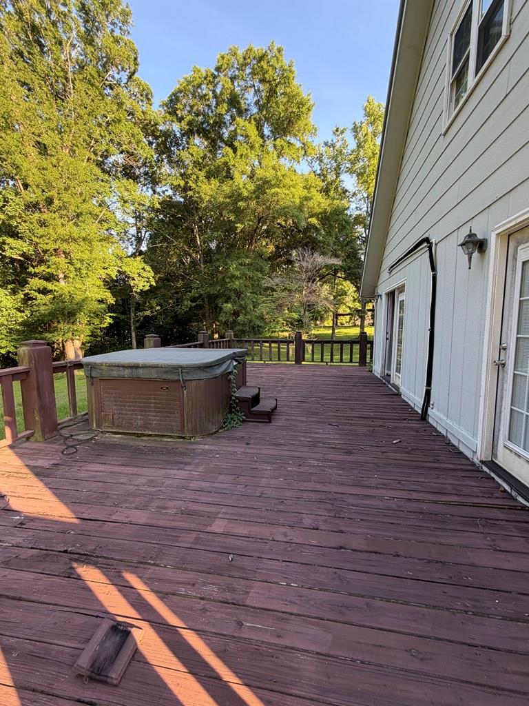 895 County Road 200