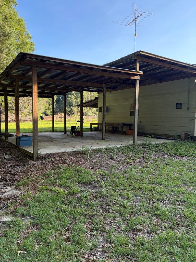 895 County Road 200