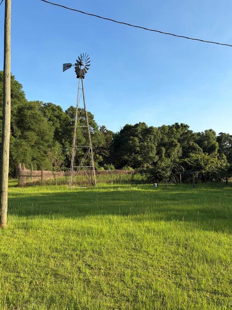 895 County Road 200