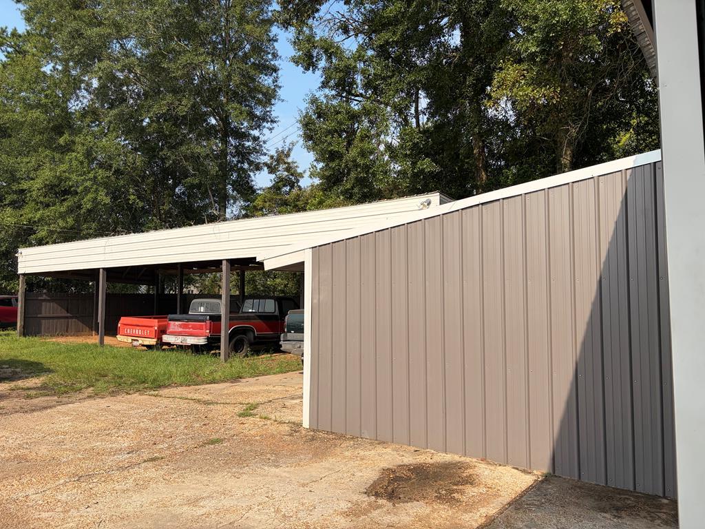 204 Old Hwy 134