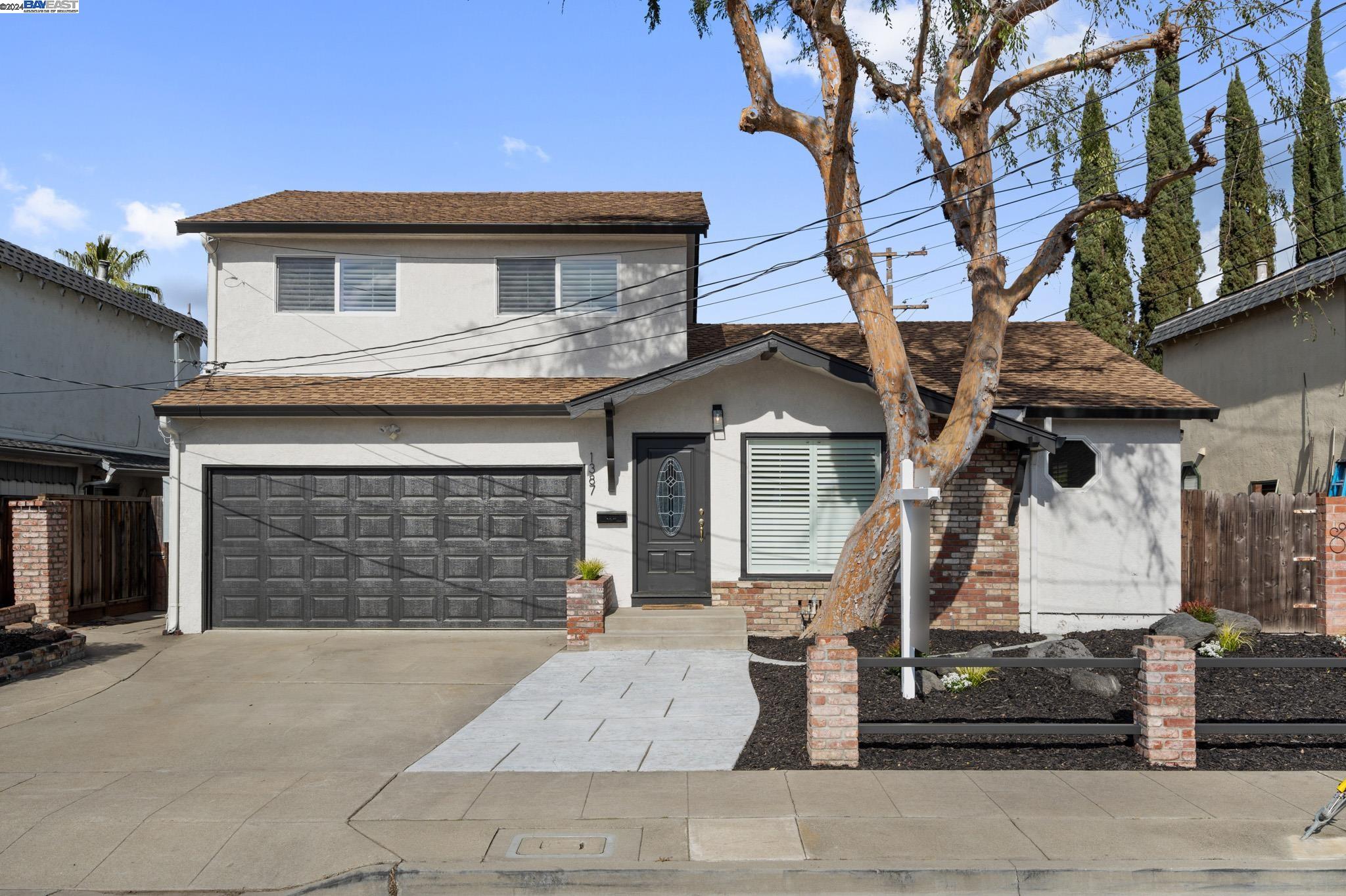 1387 Hillview Dr