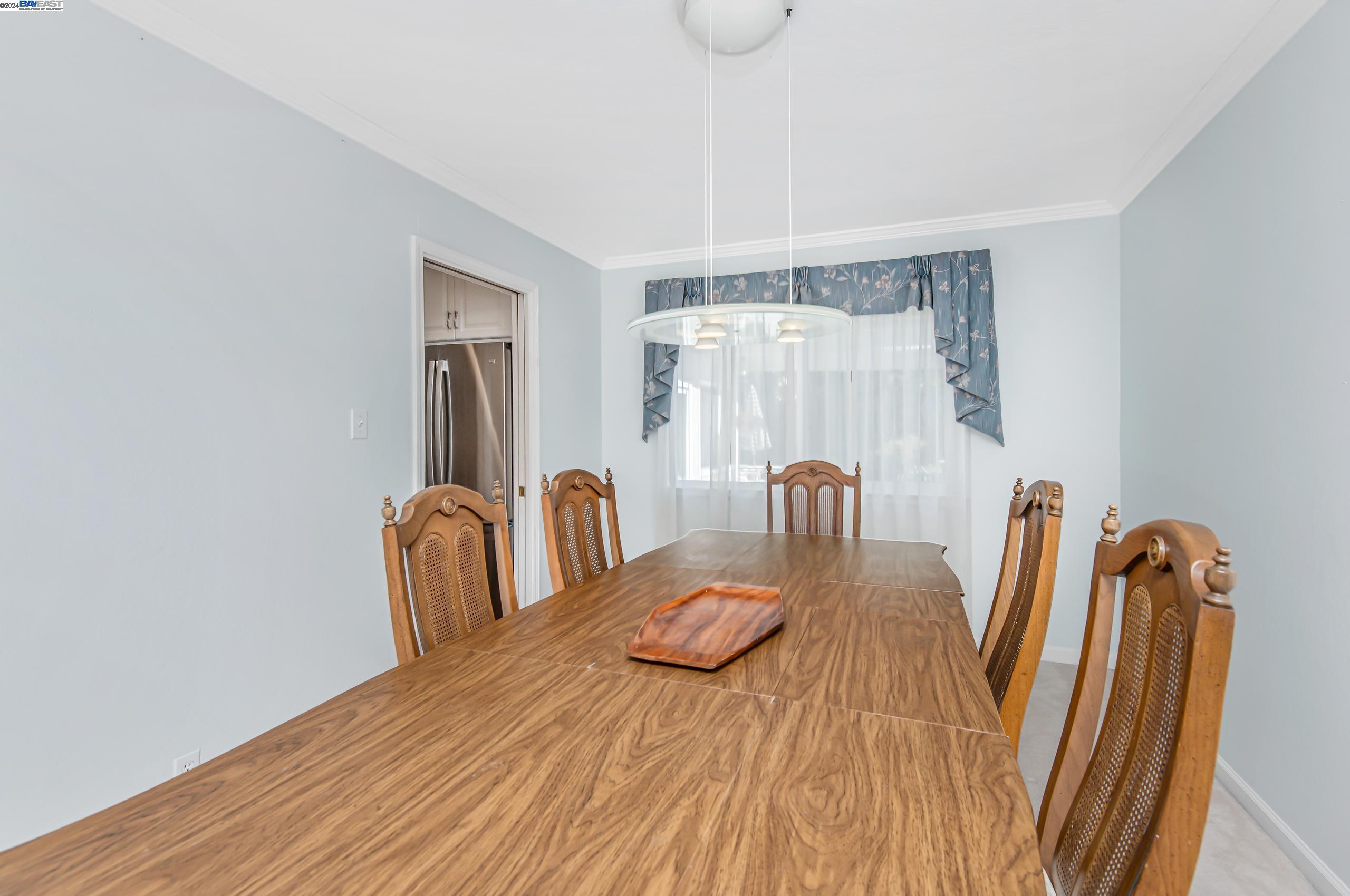 2380 Willet Way