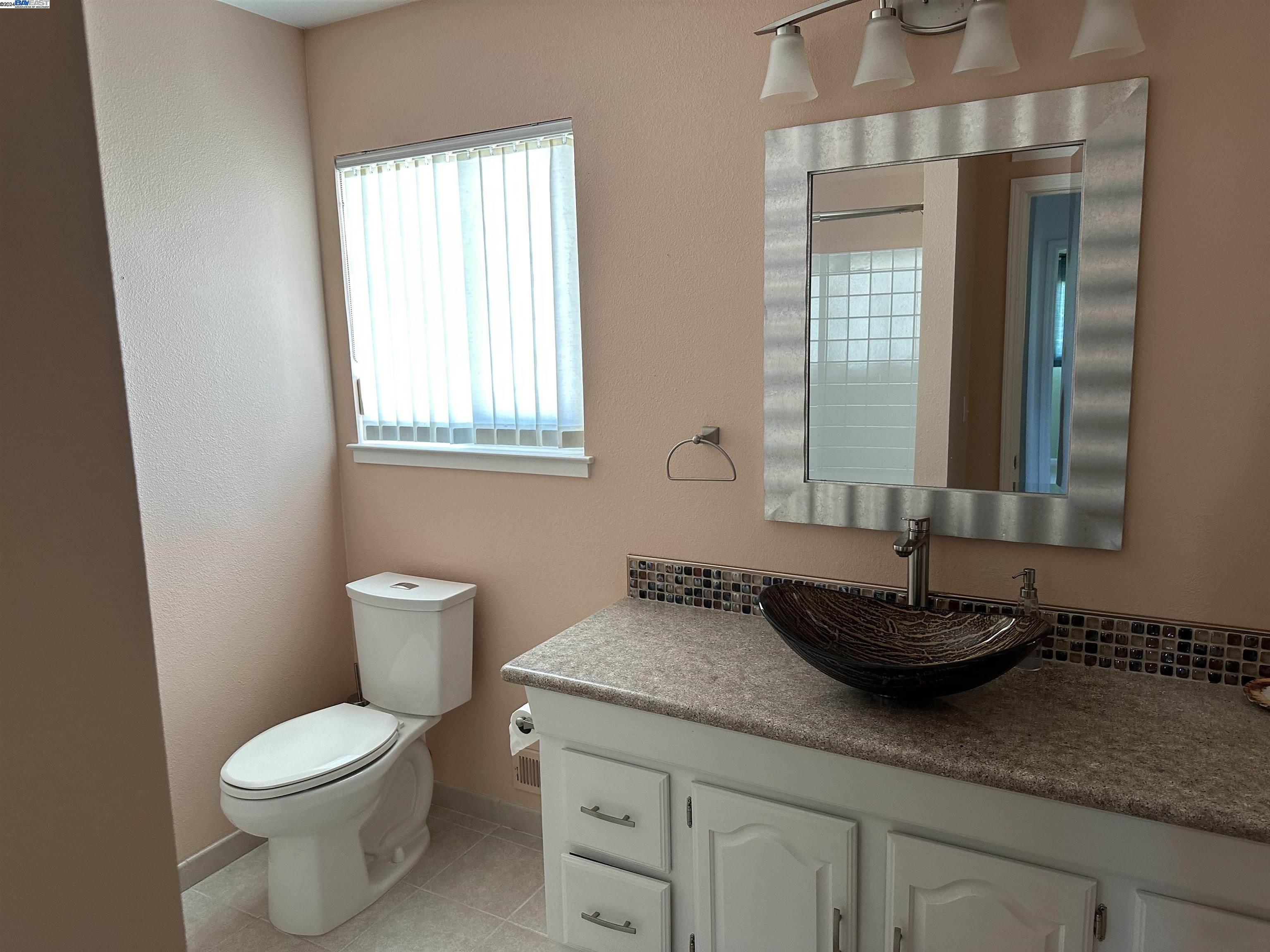 2380 Willet Way