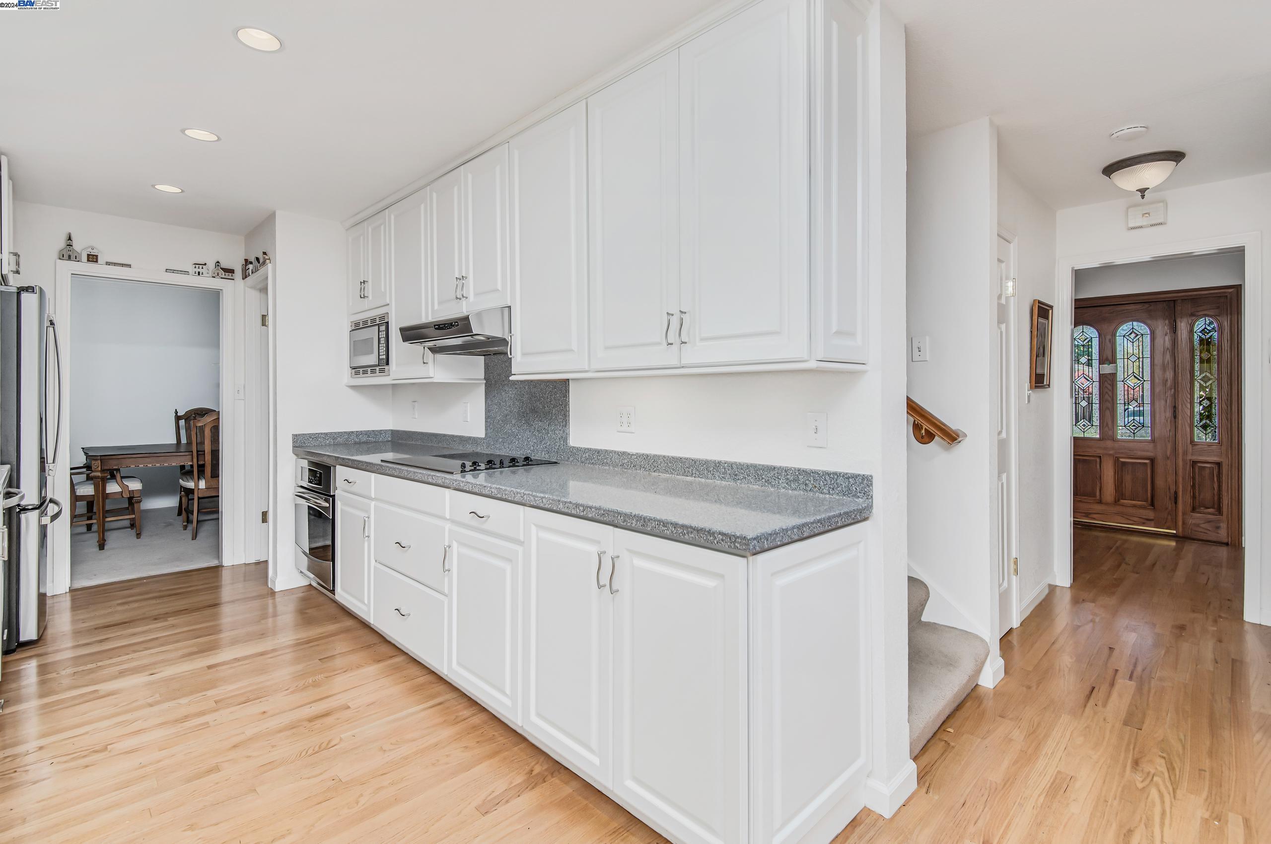 2380 Willet Way