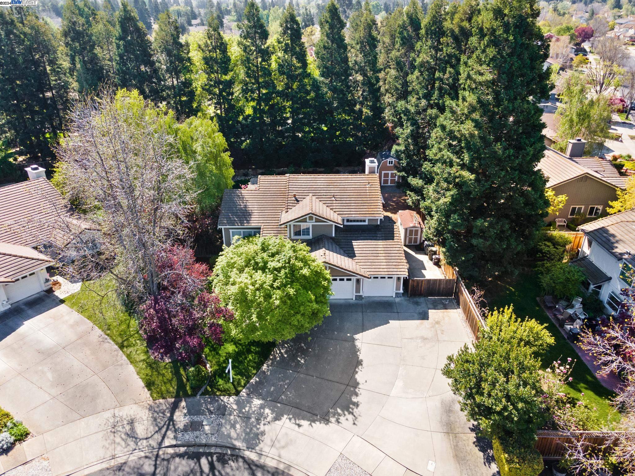 5551 Anita Ct