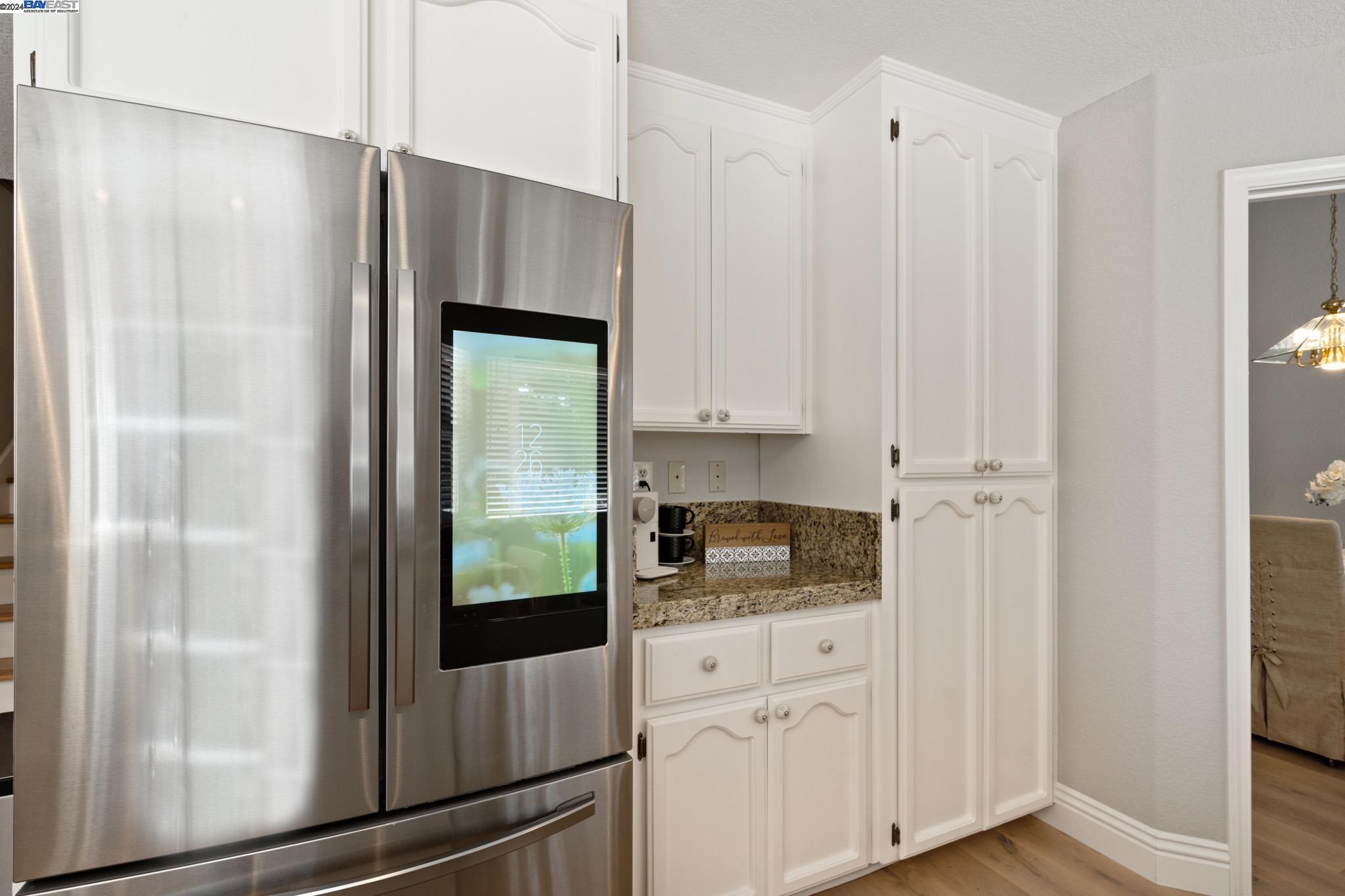 5551 Anita Ct