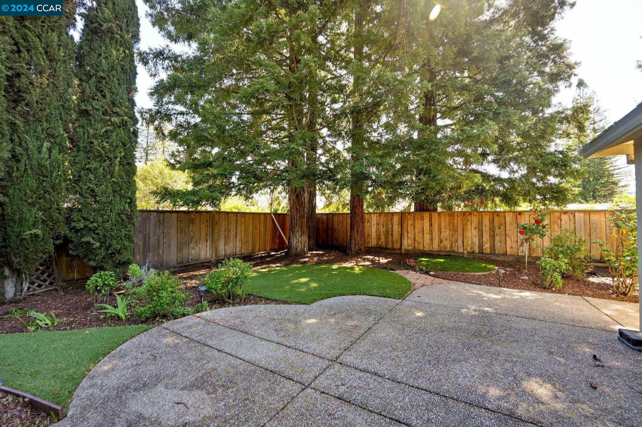 3008 Montevideo Dr