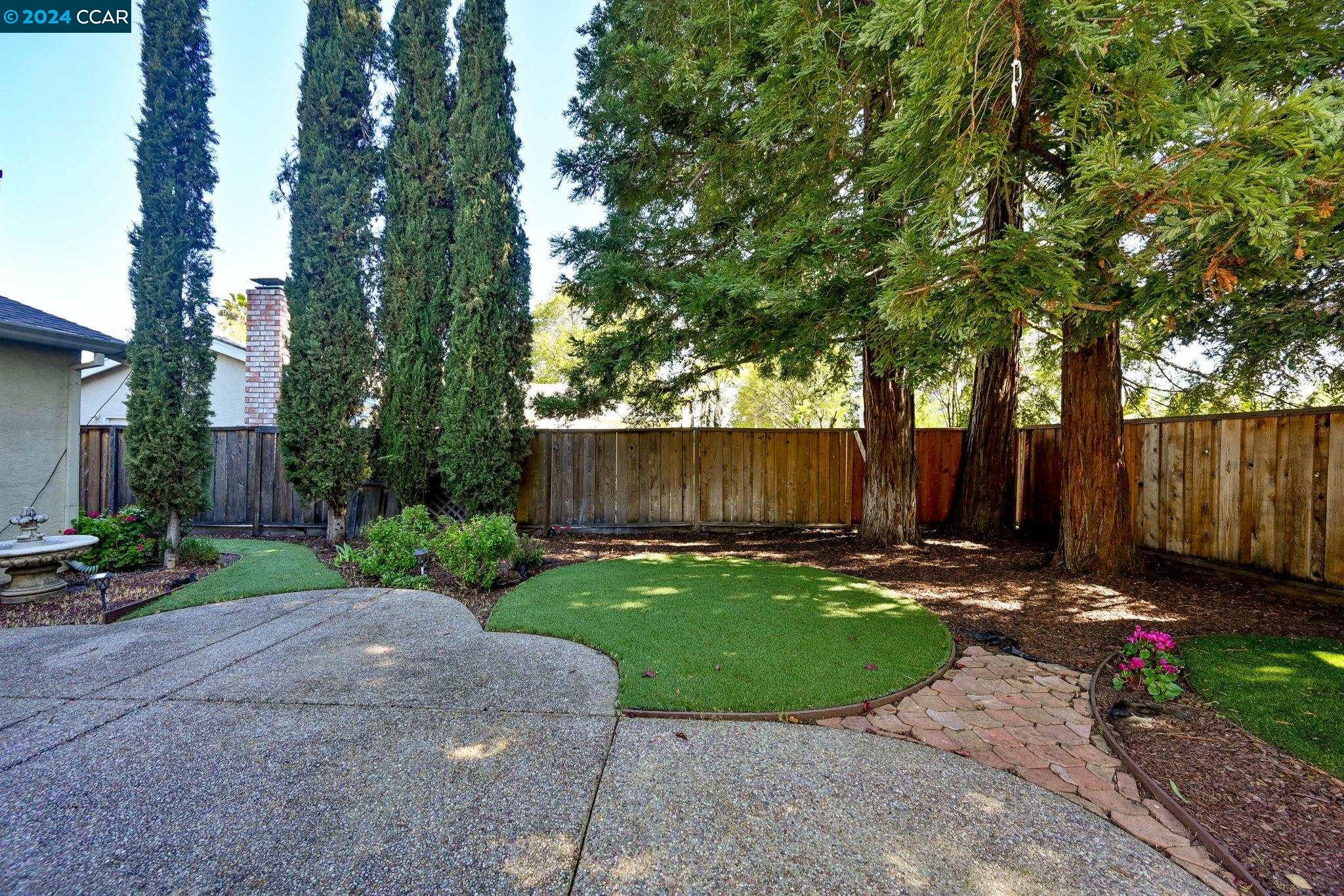 3008 Montevideo Dr