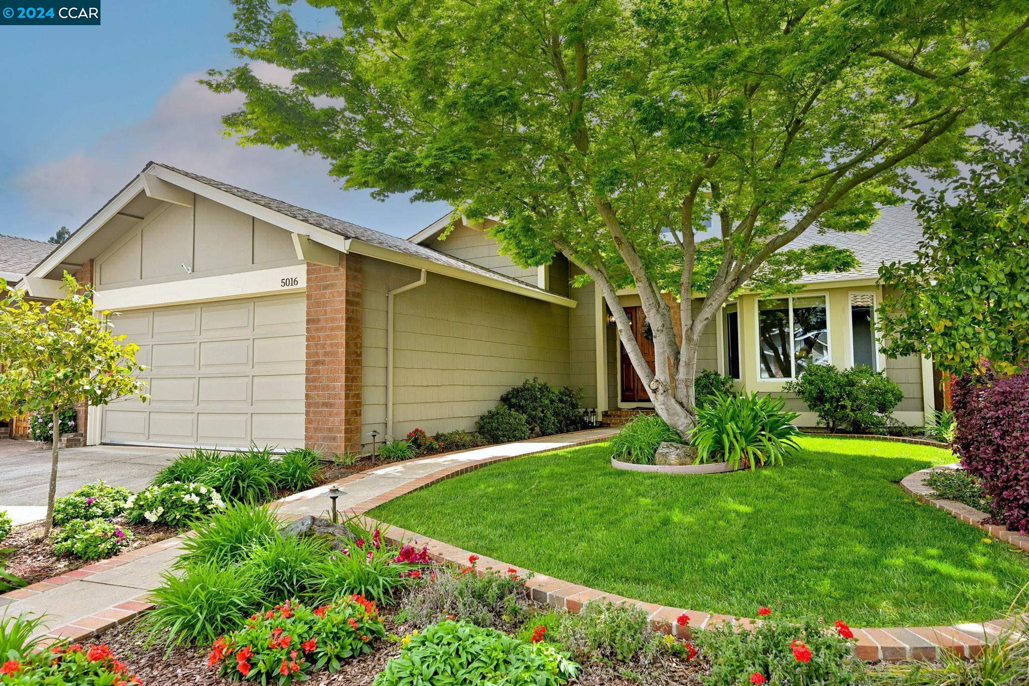 5016 Saint Dunstan Ct