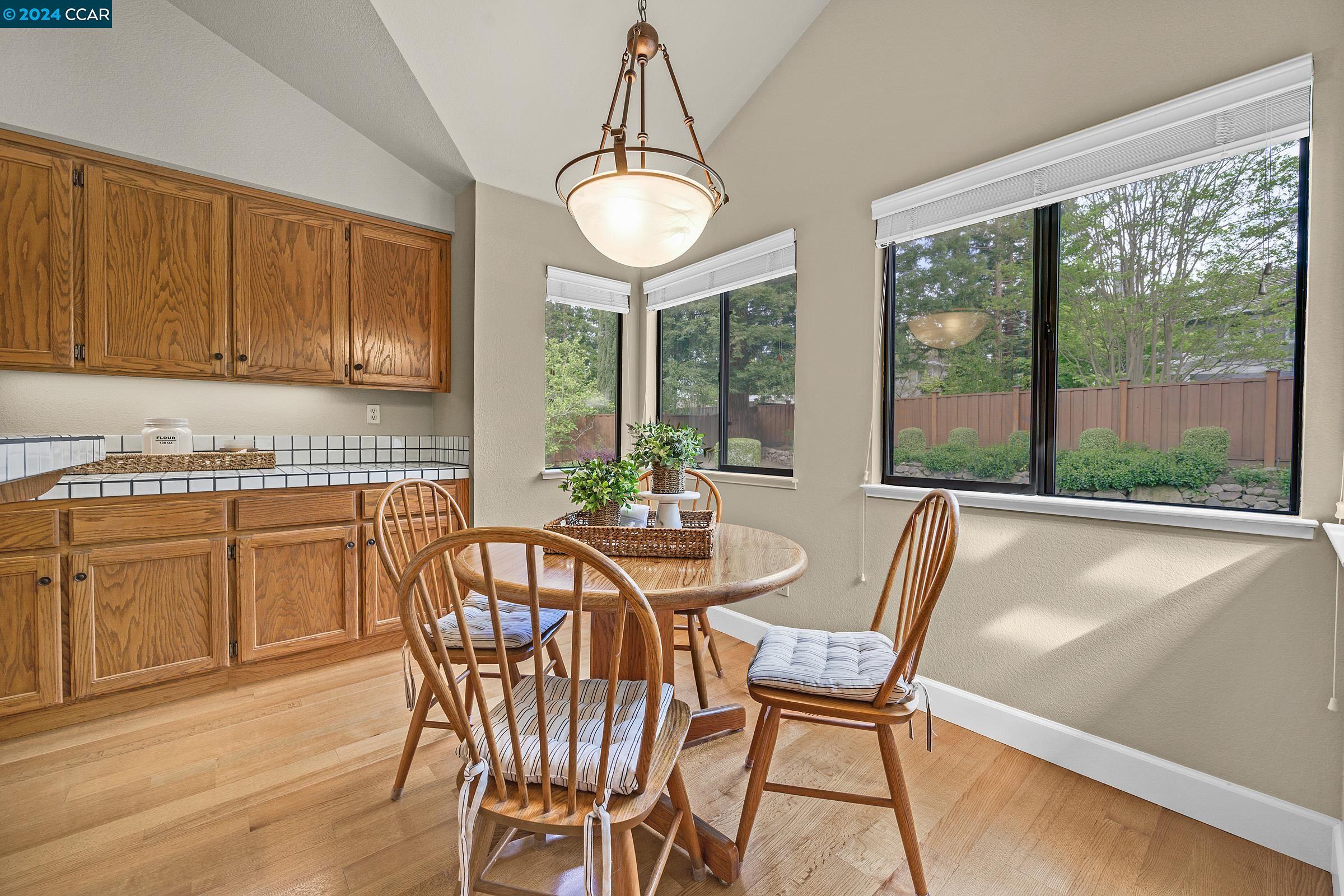 1000 Horizon Ct
