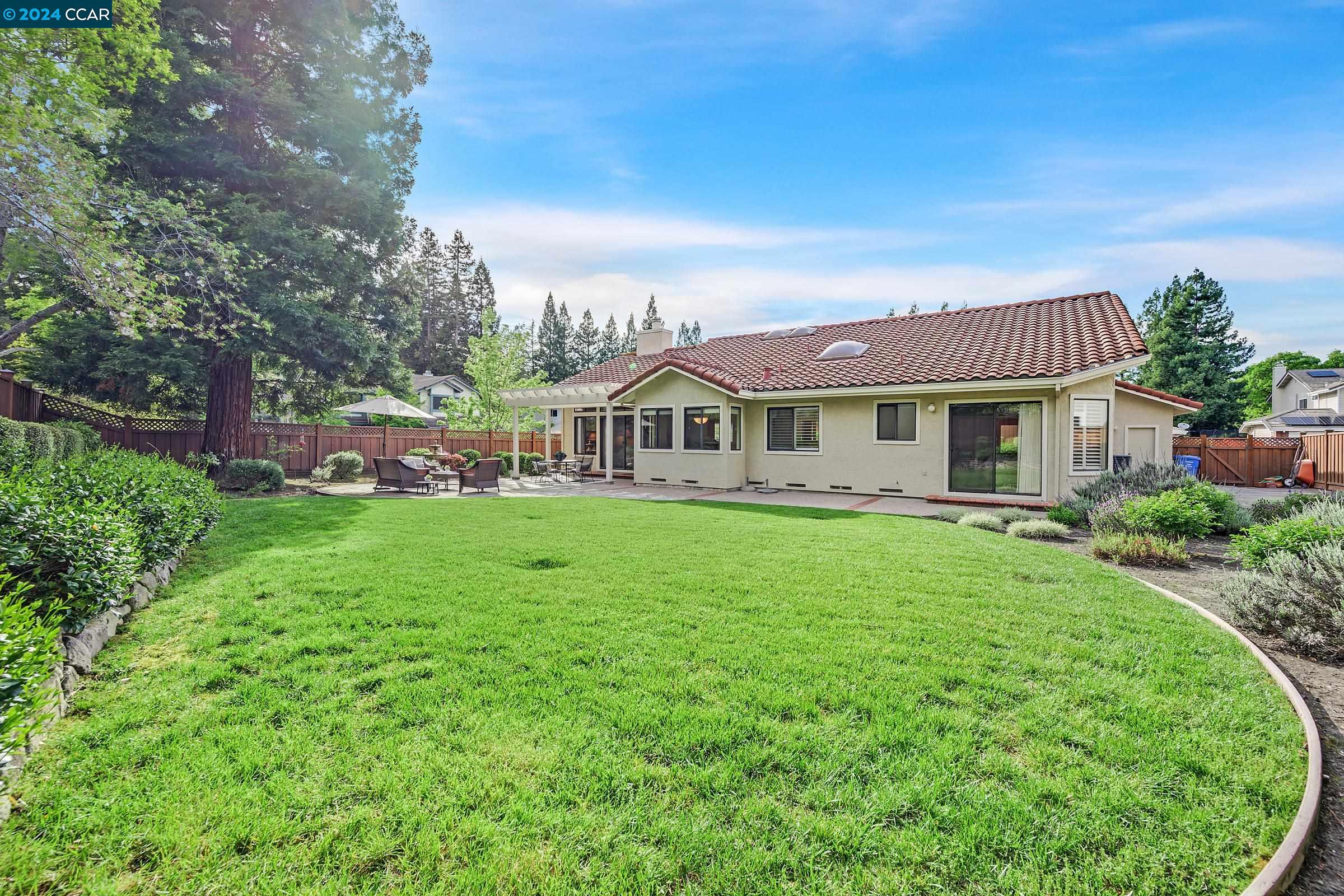 1000 Horizon Ct