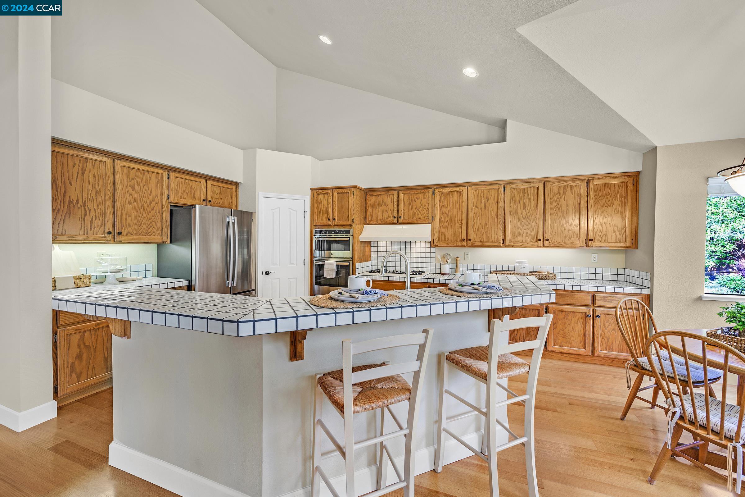 1000 Horizon Ct
