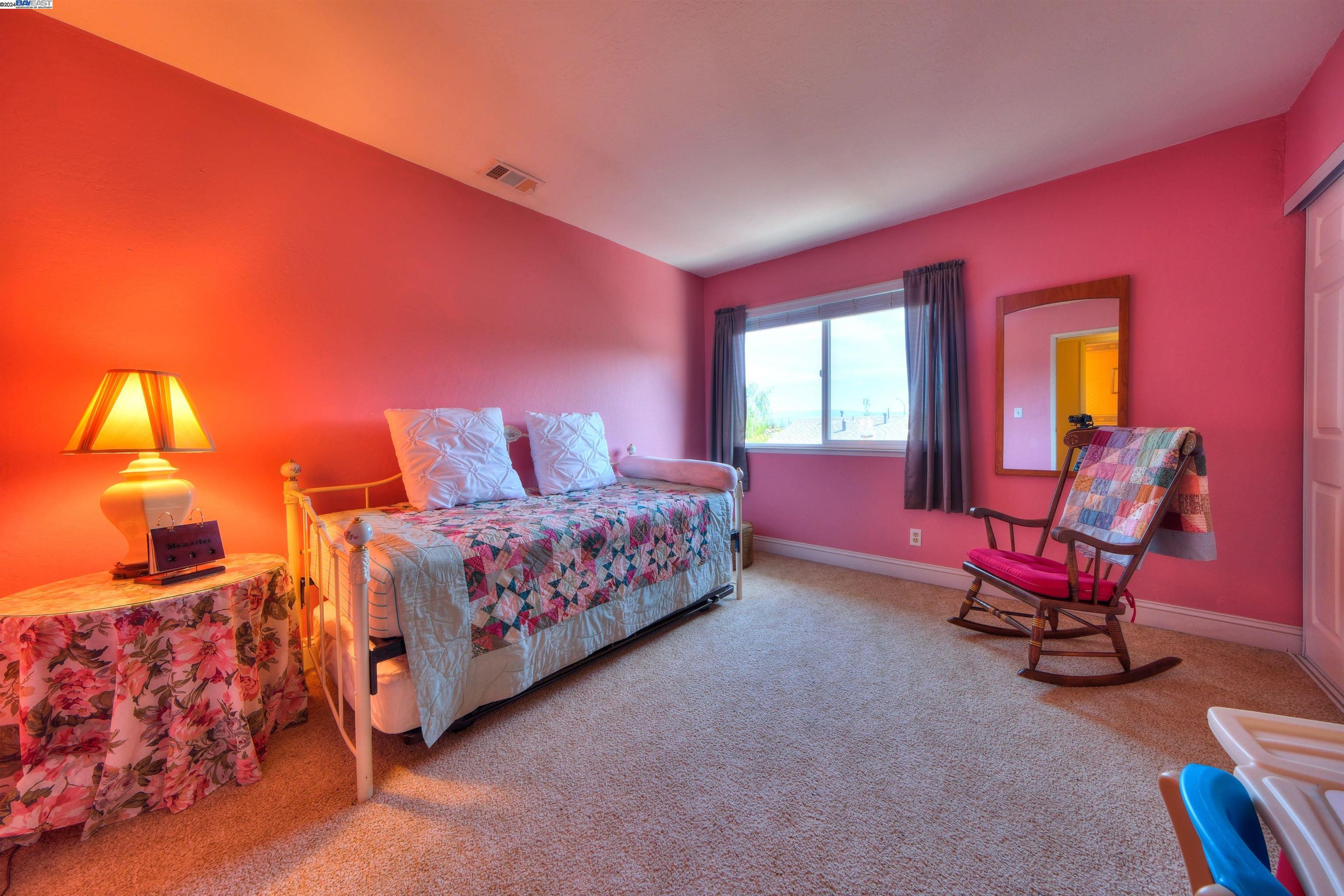 7778 Redbud Ct