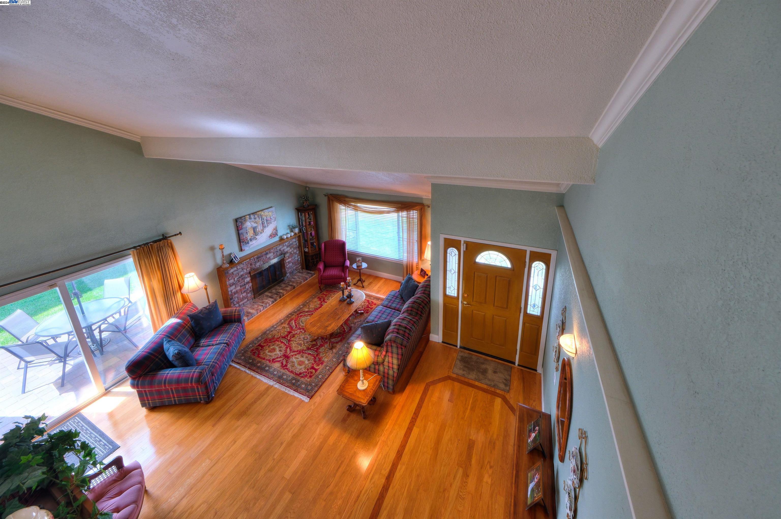 7778 Redbud Ct